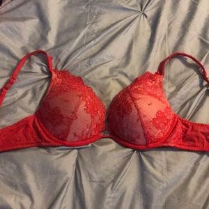 SOLD - VS 34C Red